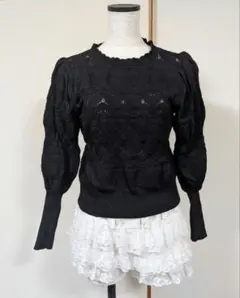 ZARA◯レーシーパフスリーブニットカットソー