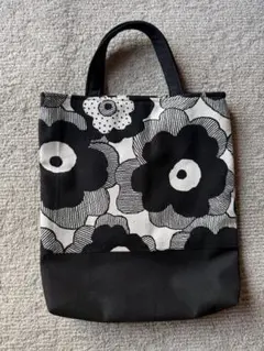 ハンドメイドトートバックマリメッコ