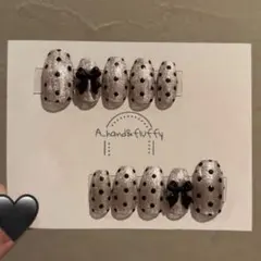 【現品】ネイルチップ ドット 水玉 リボン 黒 マグネット キラキラ フレガリ