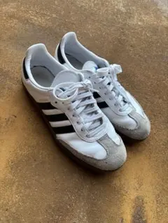 adidas SAMBA ホワイト ブラック スニーカー