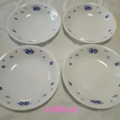 Corelle 皿 4枚セット ブルーベリー柄のサムネイル
