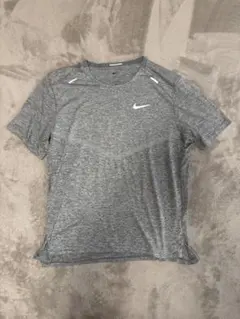 Nike ランニング用トップス グレー