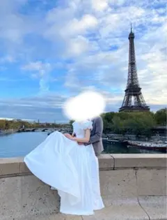 ホワイトオフショルダーウェディングドレス★新品未使用のヴェール付き