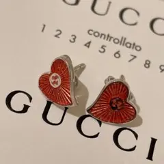 GUCCI ハート型 ピアス 赤 新品未使用品のサムネイル