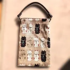 スマホケース　ネコ　招き猫　猫　スマホ　ポーチ　マルチケース　ハンドメイド