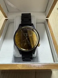 NOZ腕時計 クオーツモデル／ムーンストーン オリーブ天然木バンド/42mm 