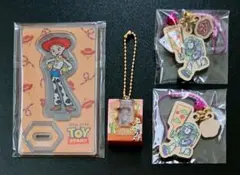 トイストーリー バズ ジェシー アクスタ キーホルダー 4点まとめ売り