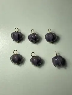 紫色の花形チャーム6個セット