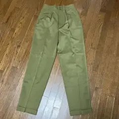 昭和レトロなカーキ スラックス