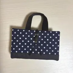 Item thumbnail for item 2c8e1edb-e60f-47b7-ab40-66f5d0c88c1b