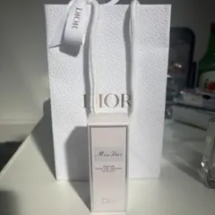 Miss Dior ヘアミスト ギフトバッグ付き