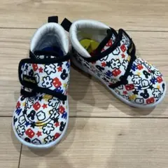 Item thumbnail for item db0b557c-a7cc-4acf-b380-7da1295782e9