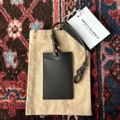 【新品】ARTS&SCIENCE / Long cord pass case 黒