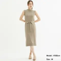 GU ハイネックニットワンピース(ノースリーブ)ベージュ