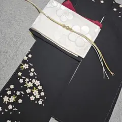 黒振り袖桜満開！振り袖5点フルセット 誂え品 - メルカリ