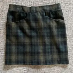 チェックミニスカート