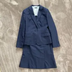 【美品】ONLY ネイビー スーツ セット　（ジャケット9号・スカート11号）