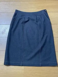 レリアン　ストレッチデニムスカート ボタン付き