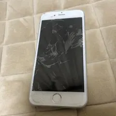 Apple iPhone 6s シルバー 本体