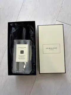 JoMALONE イングリッシュ ペアー ＆ フリージア ボディ&ハンドソープ
