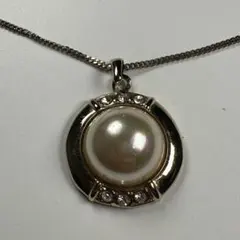 ピエールカルダン 大粒パール ラインストーン ペンダント ゴールド　ネックレス