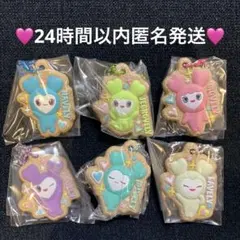 【新品♡未開封】TWICE LOVELYS ビスケット&チャーム