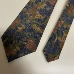 Item thumbnail for item e41137e4-a2f8-448d-a4fa-d038303b2711