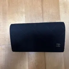CHANEL キルティングフラグメントケース 黒