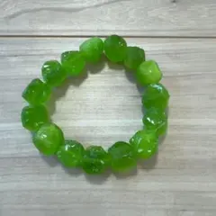 Item thumbnail for item 4d7a28e6-87ab-40f3-a960-2bff0484ec21