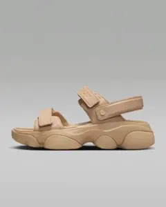 NIKE　ジョーダン DEJA デジャ　ウィンメンズ　サンダル23cm ベージュのサムネイル