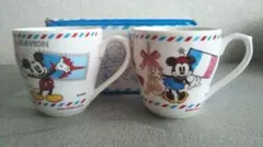 ミニー ミッキーマウスのディズニー ペアマグカップ