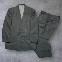 ダブルスーツ