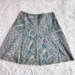 KUMIKYOKU　組曲　新品　小花　ペイズリー柄　ミニ丈スカート　2（M)