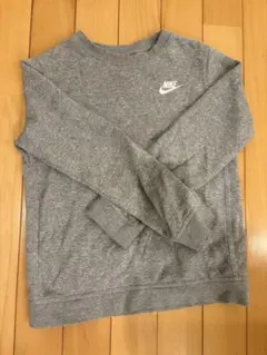 NIKE キッズ トレーナー グレー