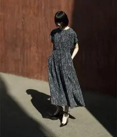 美品✨セオリーリュクス 2024完売希少プリントロングワンピース4.6万