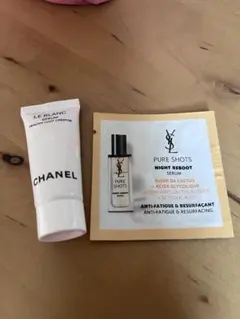 CHANEL イヴ・サンローラン 試供品