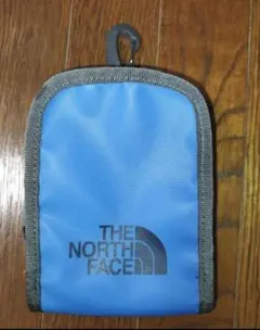 THE NORTH FACE ユーティリティ　カラビナ付きポーチ ブルーのサムネイル