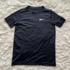 ナイキ　半袖Tシャツ　ロゴ　ブラック　ジュニアL(12〜13歳) レディースM位