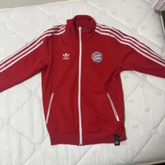 アディダス バイエルン・ミュンヘン トラックジャケット