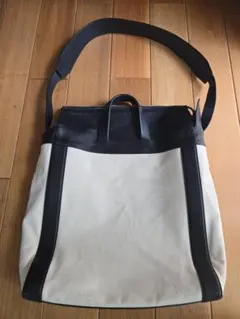 【確実正規】ボッテガヴェネタ BOTTEGA ショルダーバック メンズのサムネイル