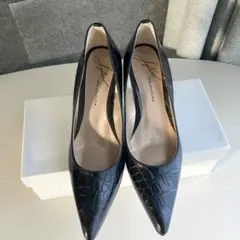 定1.5万 VIVA ANGELINA 黒 22cm クロコ型押 本革パンプスのサムネイル