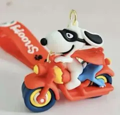 新品未使用　スヌーピー バイク キーホルダー　ストラップ付き　ラバーチャーム