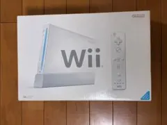 任天堂Wiiセット(ヌンチャク無し)＋バランスWiiボード＋ソフト３本