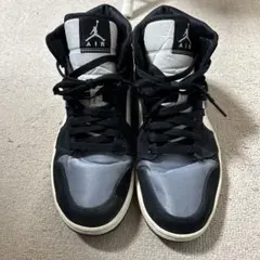 Air Jordan1 MIDスニーカー ブラック/グレー