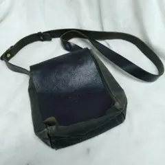 IL BISONTE ショルダーバッグ ネイビー/グレー