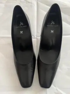 success walk ブラック ポインテッドトゥパンプスのサムネイル