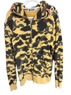 A BATHING APE® シャークパーカー 黄色
