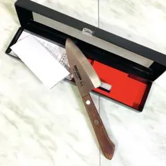 Item thumbnail for item fa74172f-9567-4a4f-9aa1-ef1c1ec4c7b3