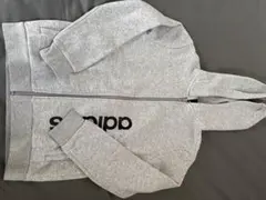 adidas グレー ジップアップパーカー 150cm