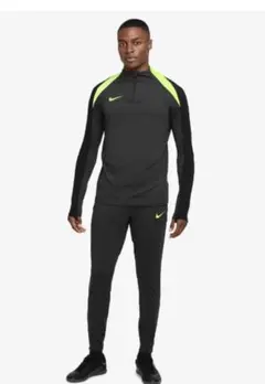 美品　Nike ストライク　ハーフジップ　セットアップ　サイズS